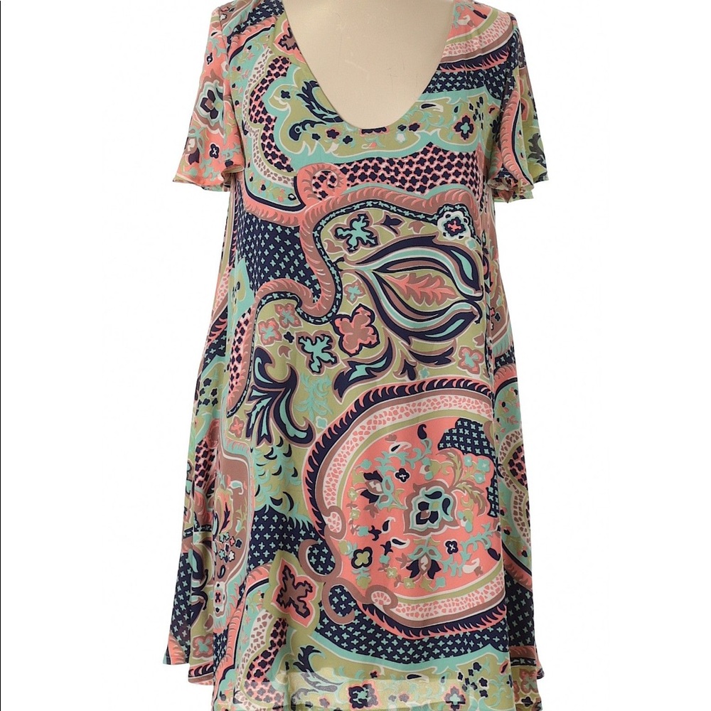 💕HP💕Judith March Dress - Picture 2 of 6